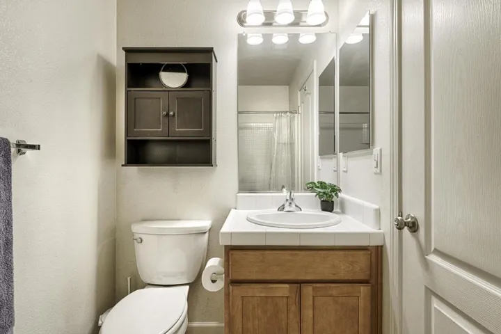 4015 Agassi Dr Drive, Santa Rosa, California 95407