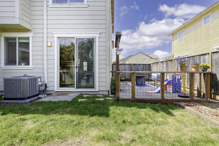 4015 Agassi Dr Drive, Santa Rosa, California 95407