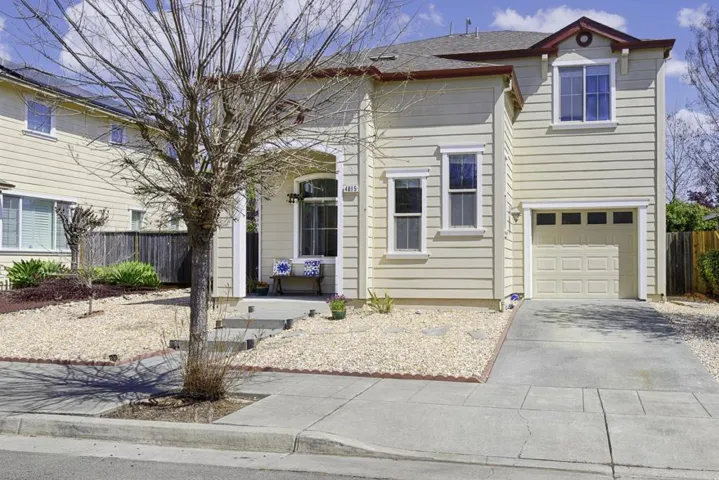 4015 Agassi Dr Drive, Santa Rosa, California 95407
