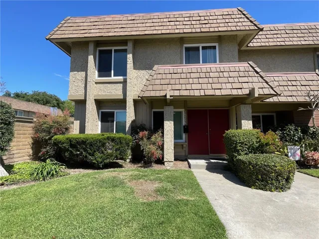 10296 Colombia River Court, Fountain Valley, California 92708