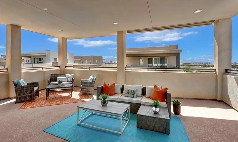 118 Interval, Irvine, California 92618