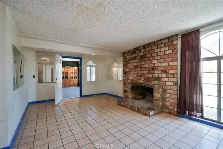 11988 Pepper Street, Bloomington, California 92316