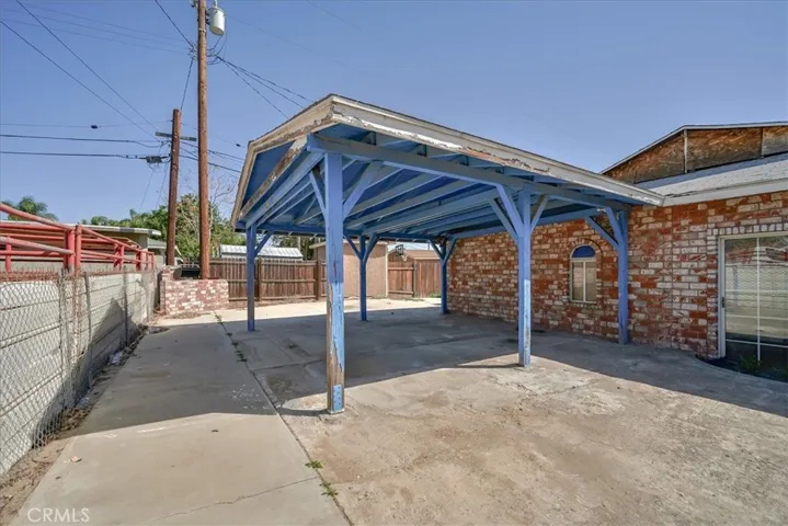 11988 Pepper Street, Bloomington, California 92316