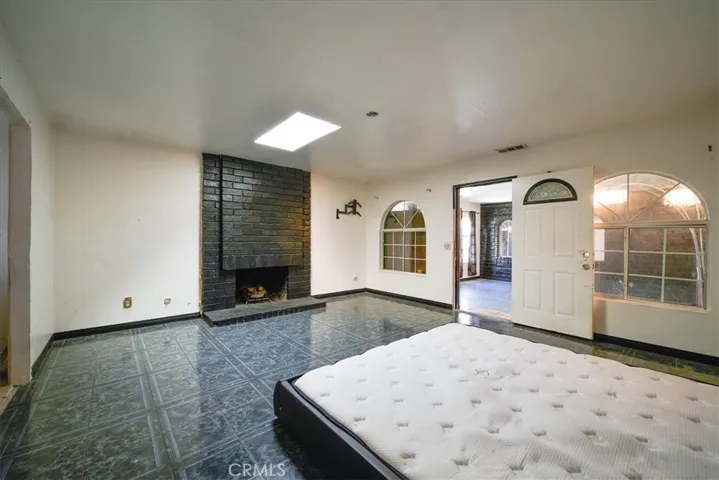 11988 Pepper Street, Bloomington, California 92316