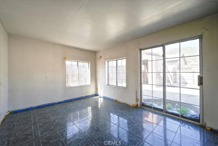 11988 Pepper Street, Bloomington, California 92316