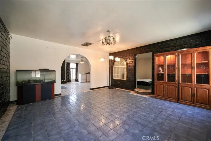 11988 Pepper Street, Bloomington, California 92316