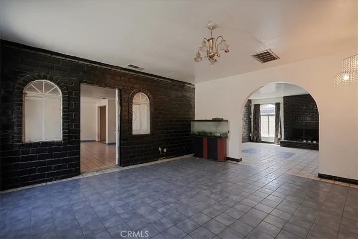 11988 Pepper Street, Bloomington, California 92316