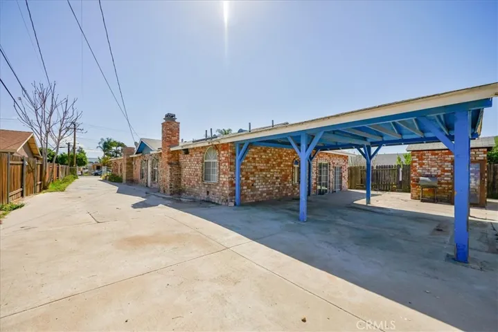 11988 Pepper Street, Bloomington, California 92316