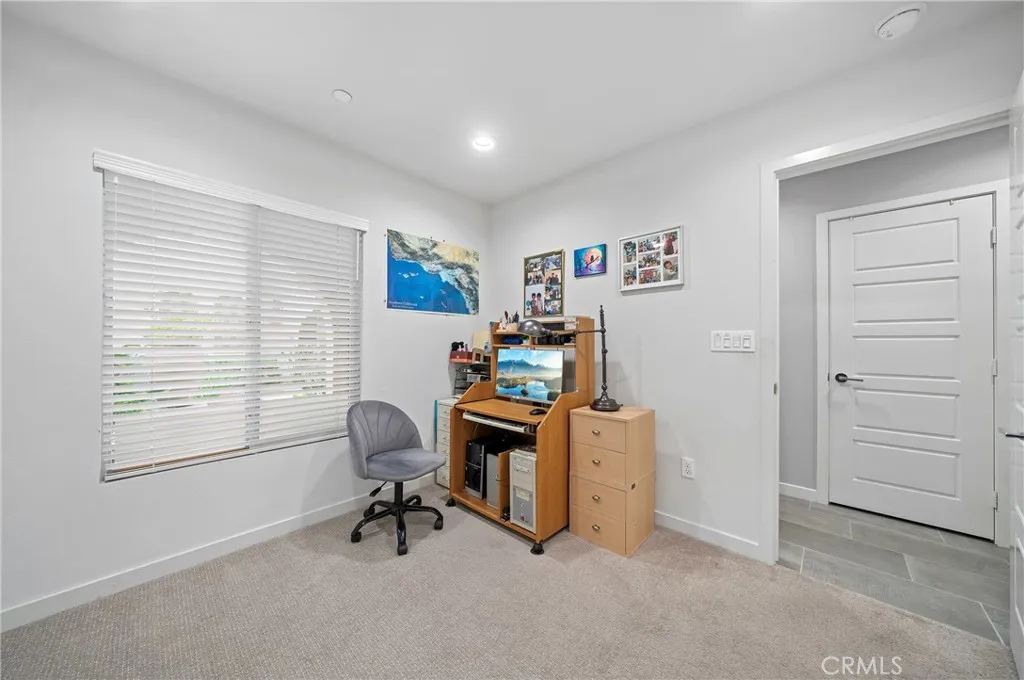 20956 Cornerstone Drive, Walnut, California 91789 home-pic-6