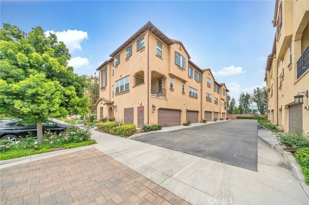 20956 Cornerstone Drive, Walnut, California 91789 home-pic-29