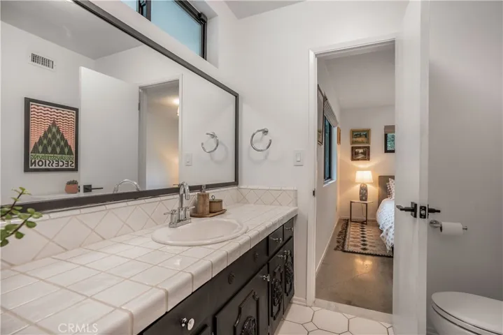 22335 Tiara Street, Woodland Hills, California 91367