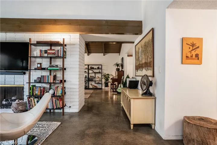 22335 Tiara Street, Woodland Hills, California 91367