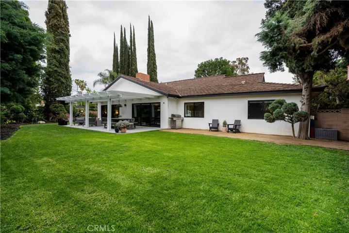 22335 Tiara Street, Woodland Hills, California 91367