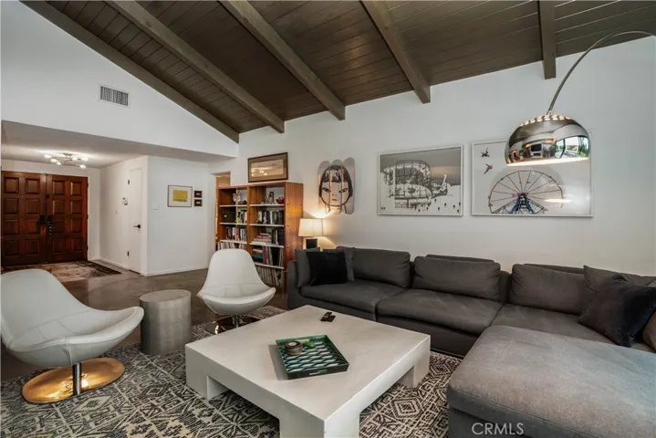 22335 Tiara Street, Woodland Hills, California 91367