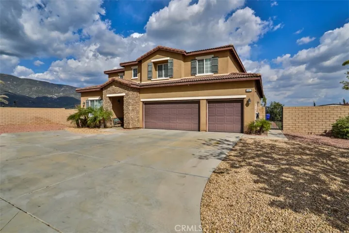 5461 N Pinnacle Lane, San Bernardino, California 92407