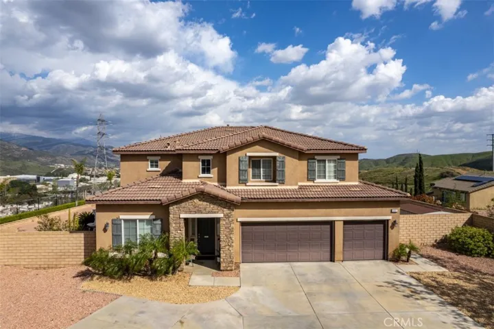 5461 N Pinnacle Lane, San Bernardino, California 92407
