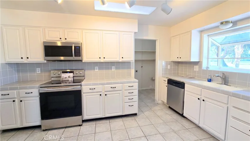 28918 E Worcester Road, Sun City, California 92586
