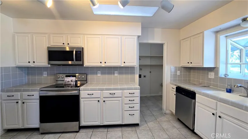 28918 E Worcester Road, Sun City, California 92586