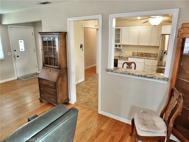 10872 Poindexter Avenue, Garden Grove, California 92840