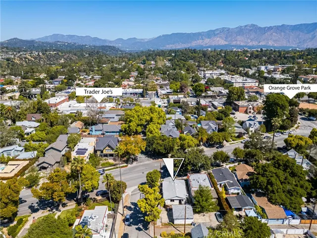 Overview of Proximity to Trader Joe's and Orange Grove Park