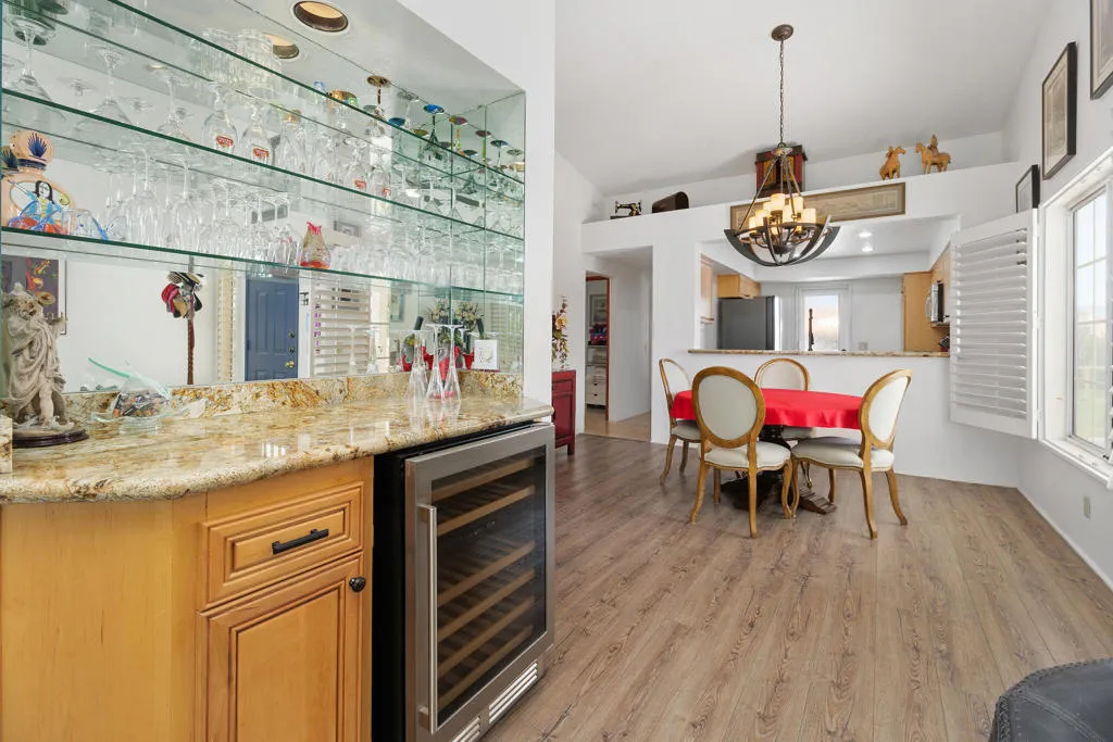 141 Desert Falls Circle, Palm Desert, California 92211 home-pic-7