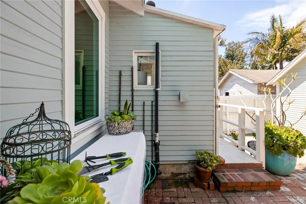 1103 2nd Street, Hermosa Beach, California 90254 home-pic-35