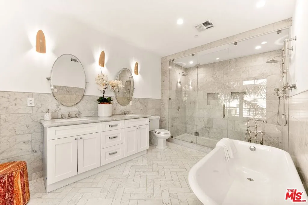 3801 Berryman Avenue, Los Angeles, California 90066 home-pic-9