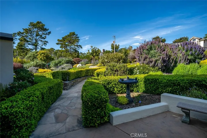 612 Exeter Lane, Cambria, California 93428