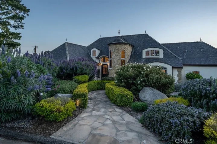 612 Exeter Lane, Cambria, California 93428