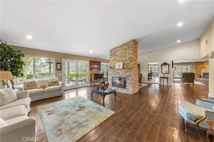 47100 Sandia Creek Drive, Temecula, California 92590