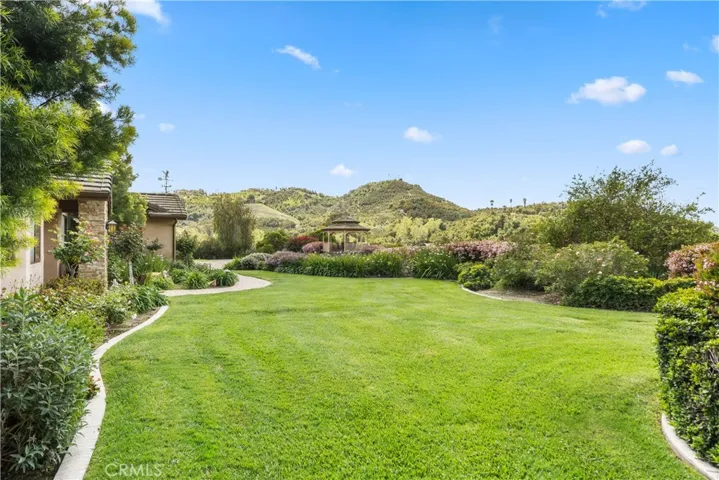 47100 Sandia Creek Drive, Temecula, California 92590