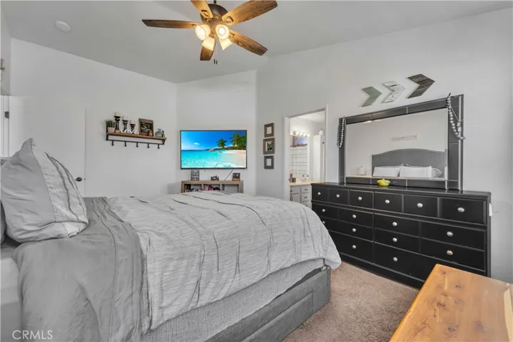 2525 Summerchase Avenue, Rosamond, California 93560