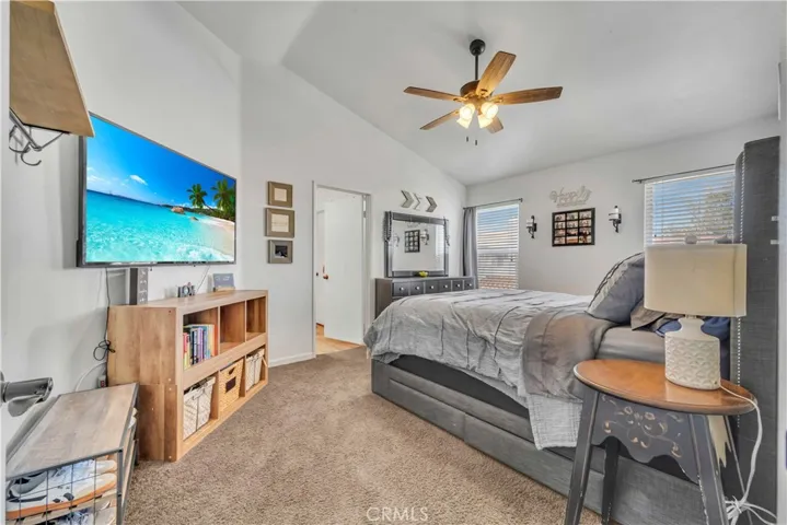 2525 Summerchase Avenue, Rosamond, California 93560