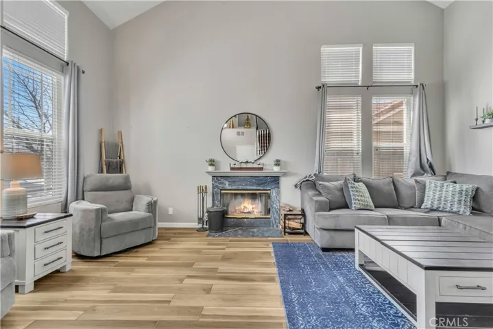 2525 Summerchase Avenue, Rosamond, California 93560