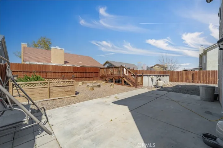 2525 Summerchase Avenue, Rosamond, California 93560