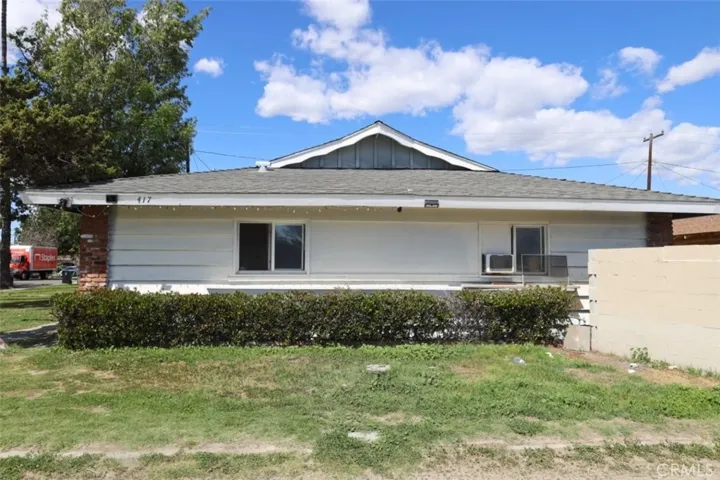 417 W Guinida Lane, Anaheim, California 92805
