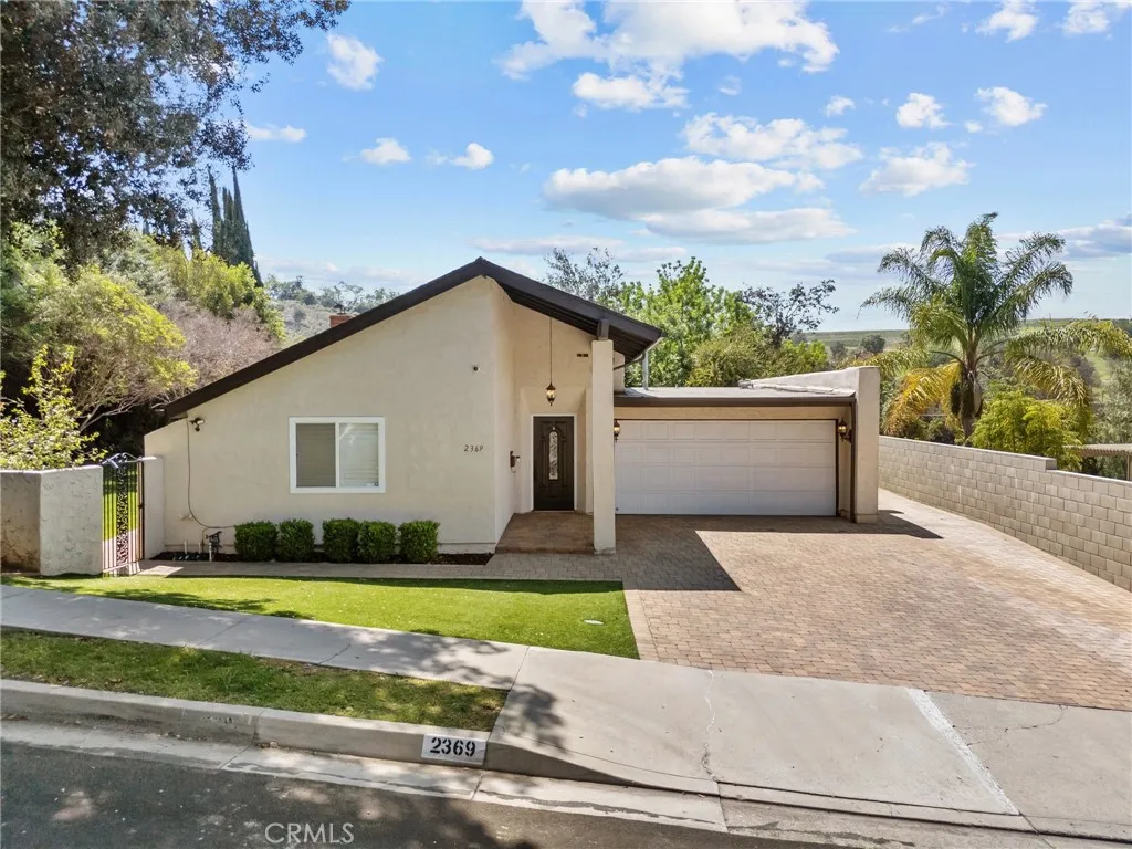 2369 Via Fresa, San Dimas, California 91773, 3 Bedrooms Bedrooms, ,2 BathroomsBathrooms,Residential,For Sale,Via Fresa,IV25079916