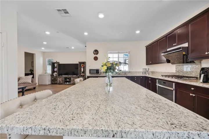 7556 Shorthorn Street, Chino, California 91708