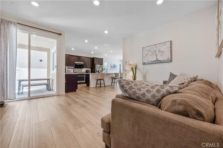7556 Shorthorn Street, Chino, California 91708