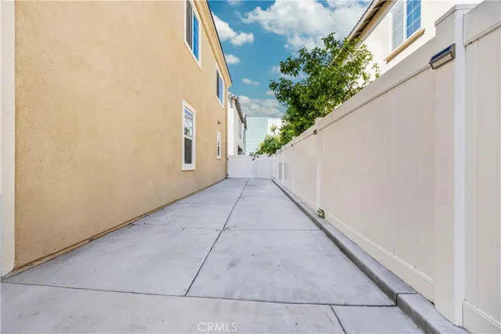 7556 Shorthorn Street, Chino, California 91708