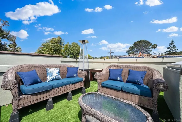 6755 Tyrian Street, La Jolla, California 92037