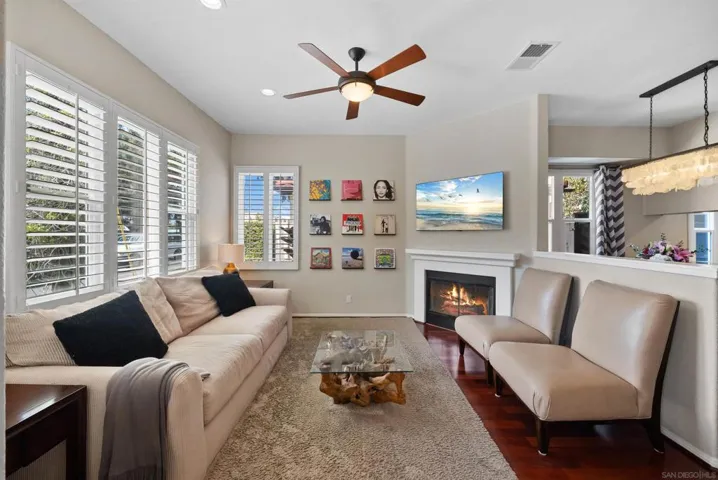 6755 Tyrian Street, La Jolla, California 92037