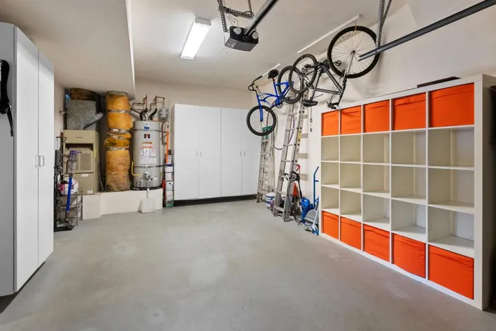 6755 Tyrian Street, La Jolla, California 92037