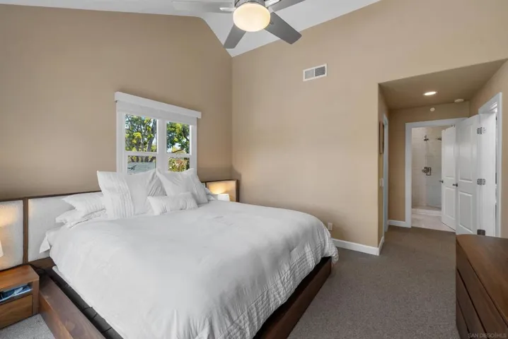 6755 Tyrian Street, La Jolla, California 92037