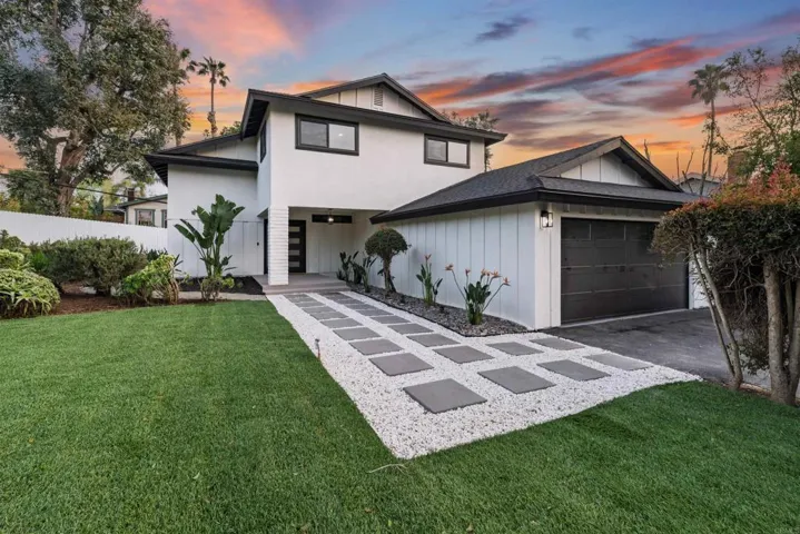 475 Parkwood Lane, Encinitas, California 92024