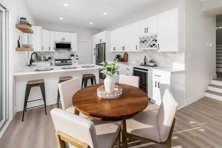 475 Parkwood Lane, Encinitas, California 92024