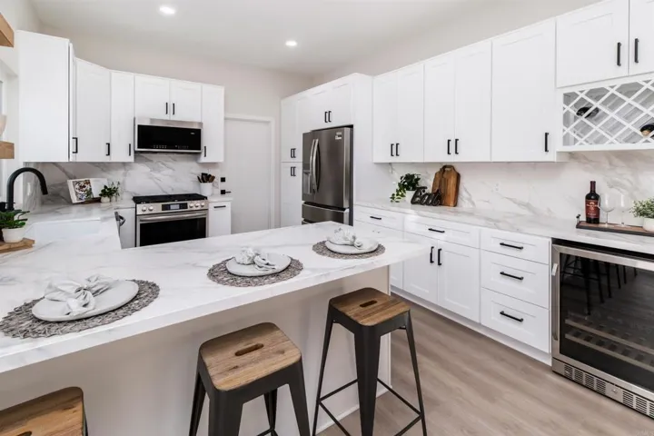 475 Parkwood Lane, Encinitas, California 92024