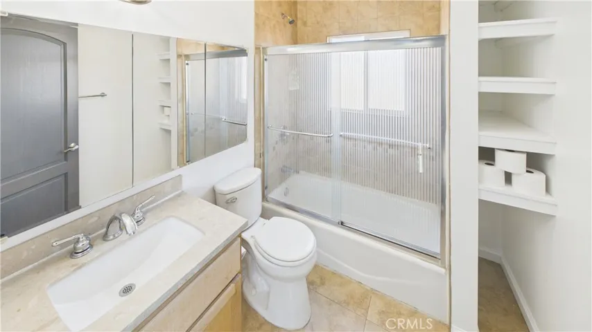 1143 W 10th Street 1141, San Pedro, California 90731