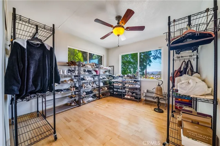 5340 Calatrana Drive, Woodland Hills, California 91364