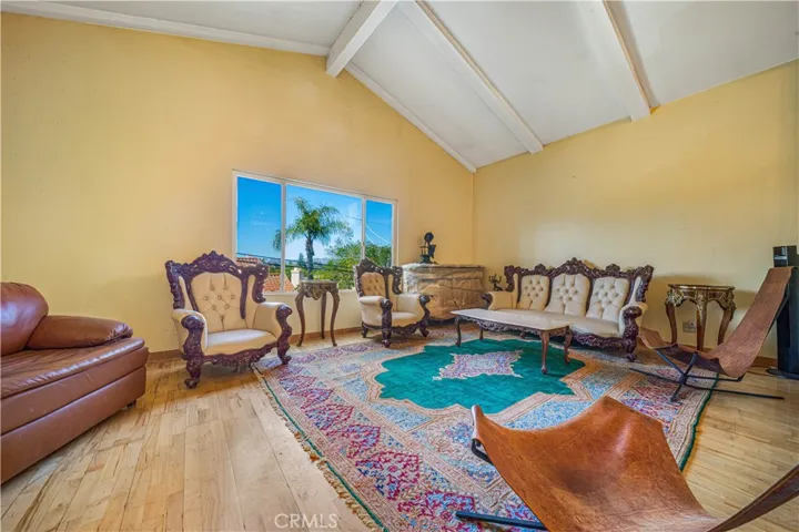 5340 Calatrana Drive, Woodland Hills, California 91364